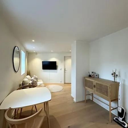 Leilighet I Bergenshus Apartment